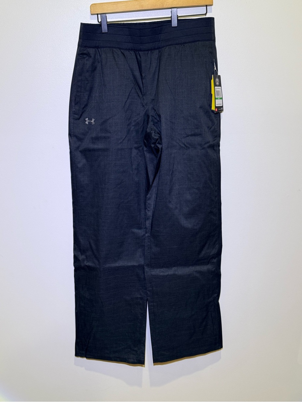 Women’s Cold Gear Snow Pants NWT Under Armour - Large